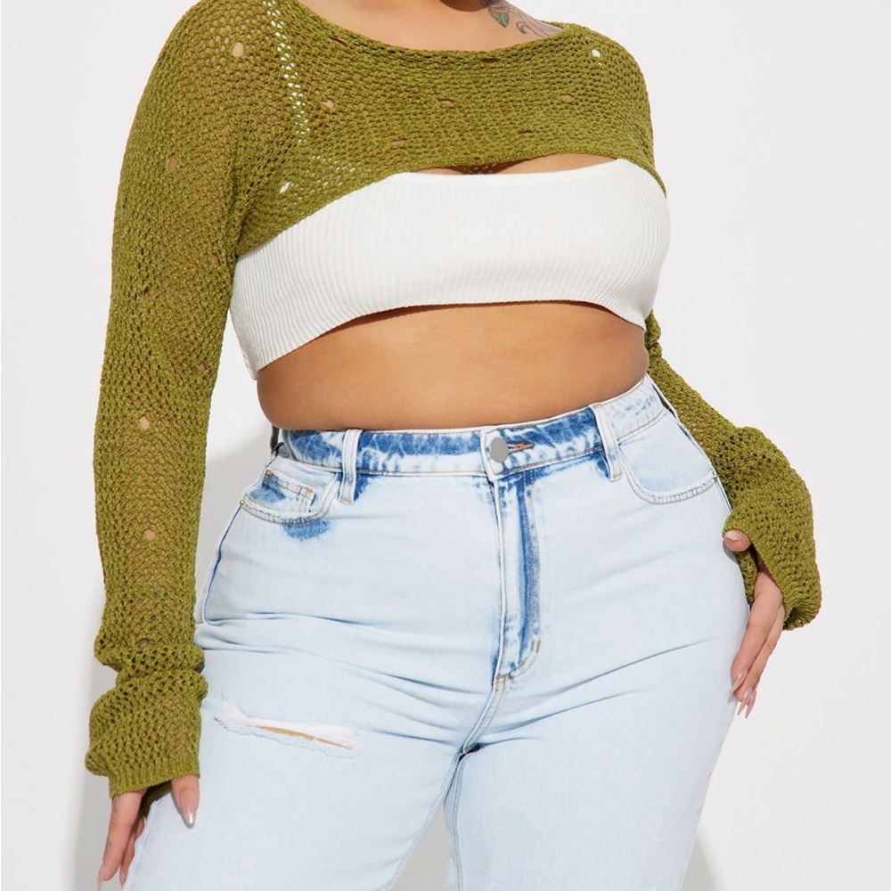 Cute green fashion nova crochet shrug sweater ✨